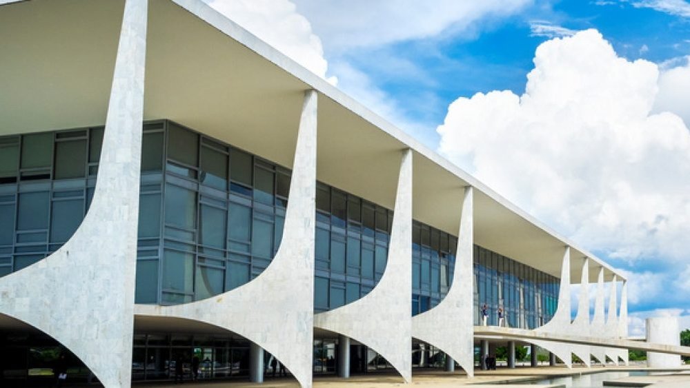 Casa Civil envia a ministérios lista com 23 acusações contra o governo no combate à pandemia